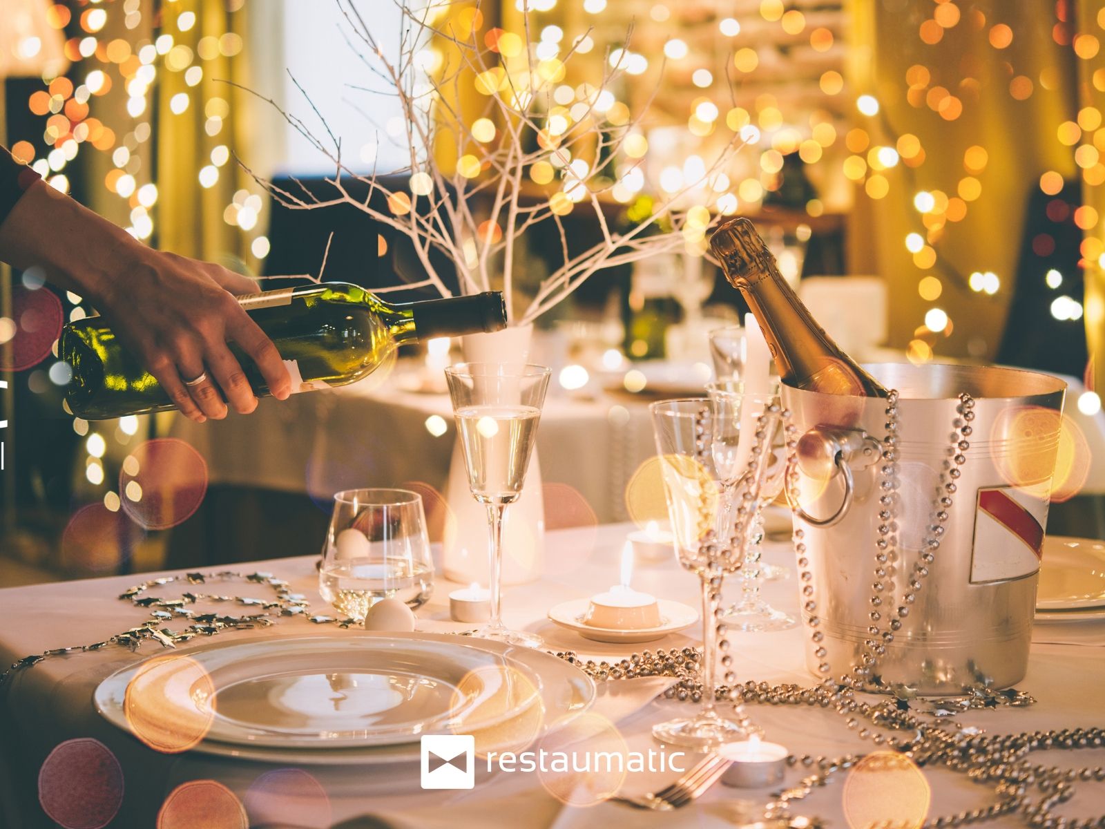 Stół świąteczny.