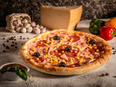 Pizza 1 + 1 Medie