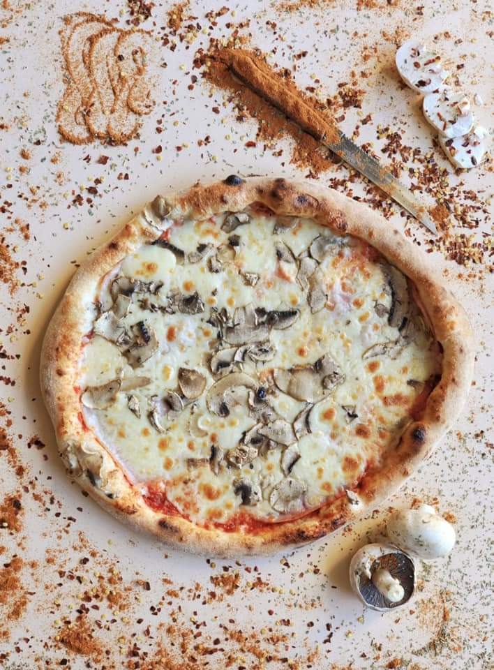 Pizza Funghi
