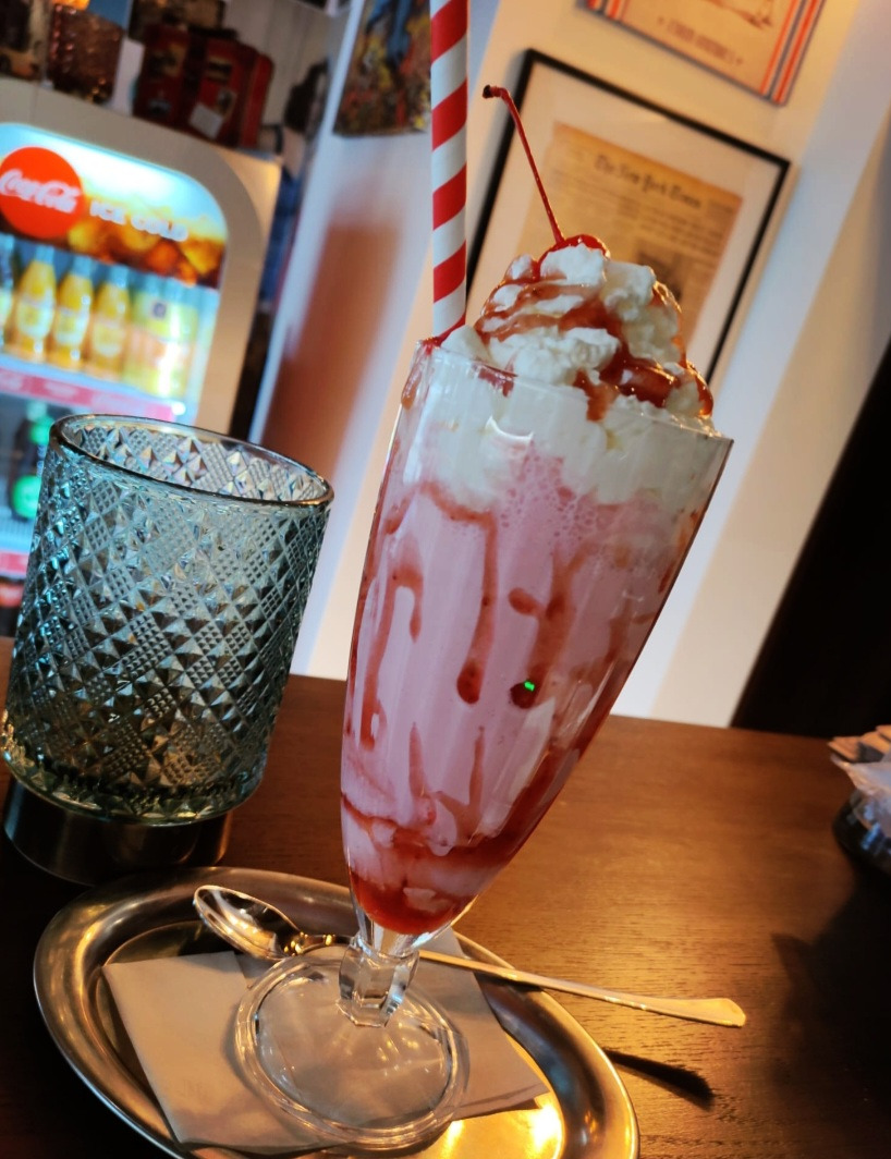 Jahodový milkshake