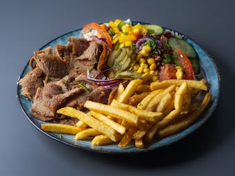 SAŁATKA Z MIĘSEM KEBAB