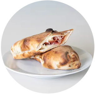 Paluch chlebowy nadziany serem i boczkiem