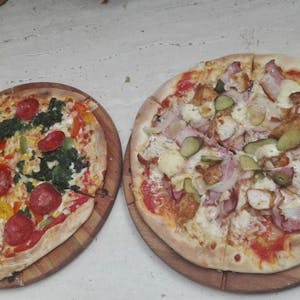 Druga pizza za 50% tylko w czwartek.