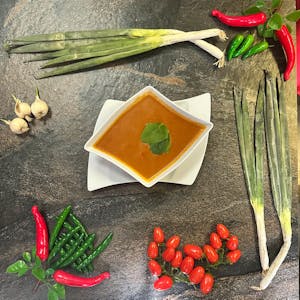 Pomidorowa z makaronem