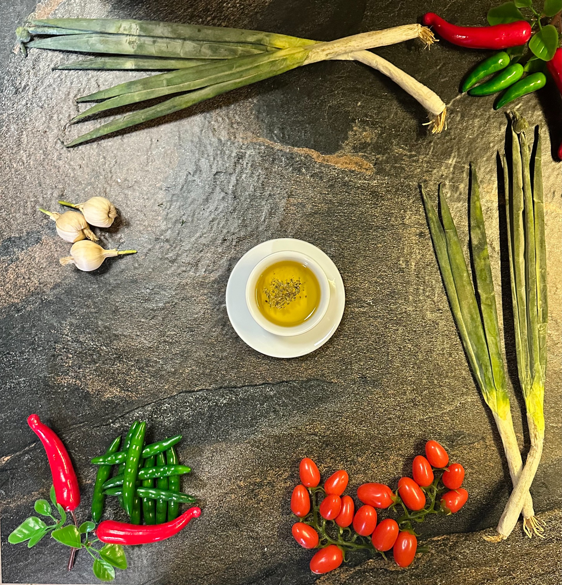 Oliwa z oliwek z ziołami