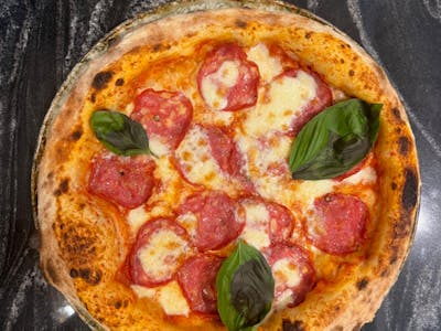 Pizza Amore Salami