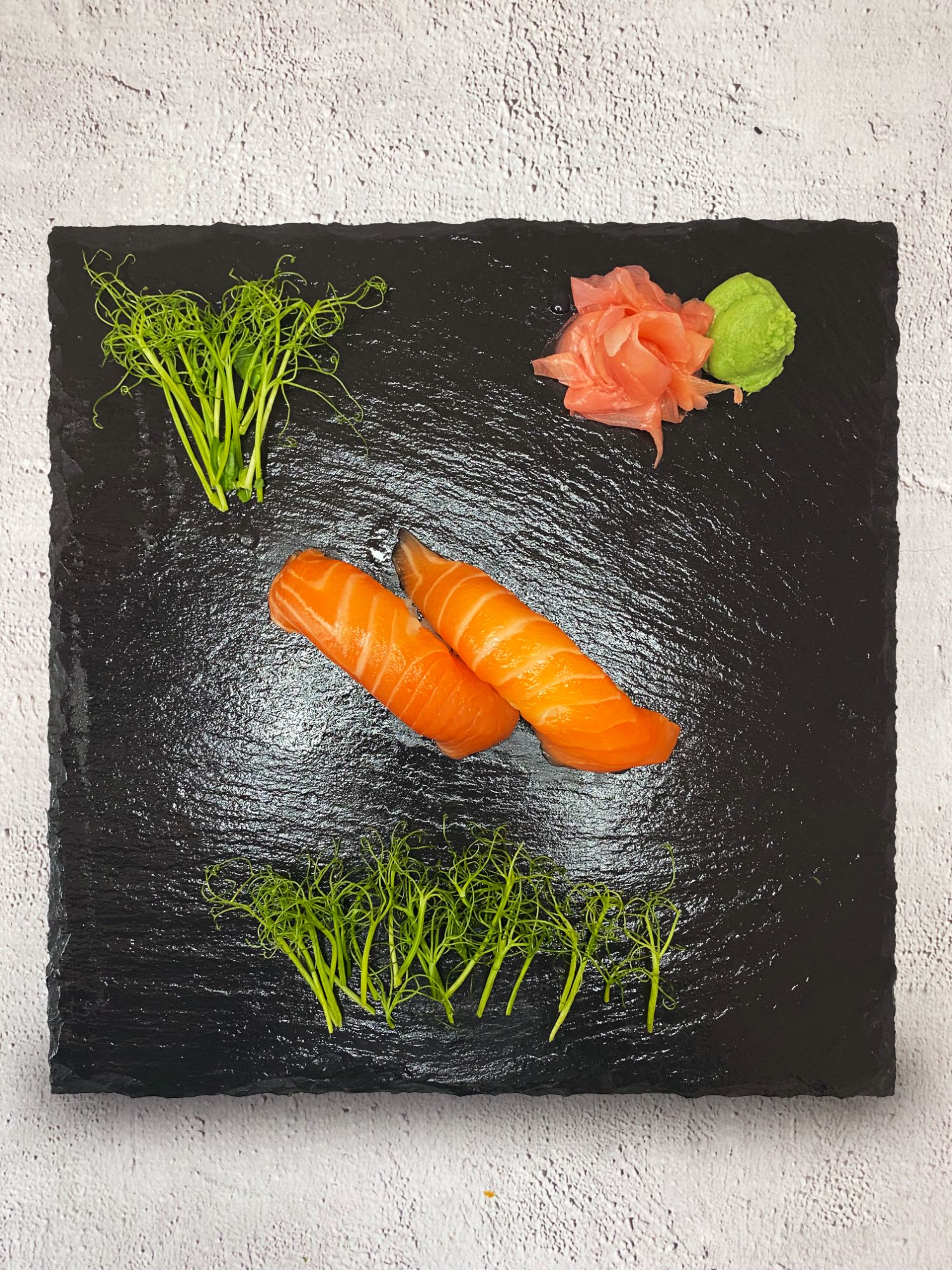 Nigiri surowy łosoś
