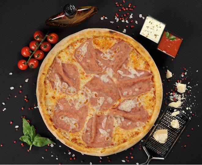 Pizza Sunca si Mozzarella