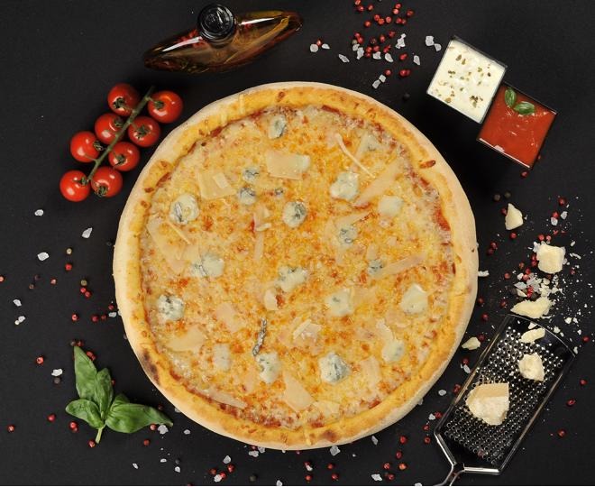 Pizza Quattro Formaggi