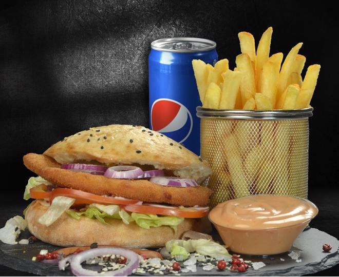 Meniu sandwich snitel