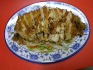 (73)Hrskava pržena piletina sa povrćem / Deep fried chicken with vegetables