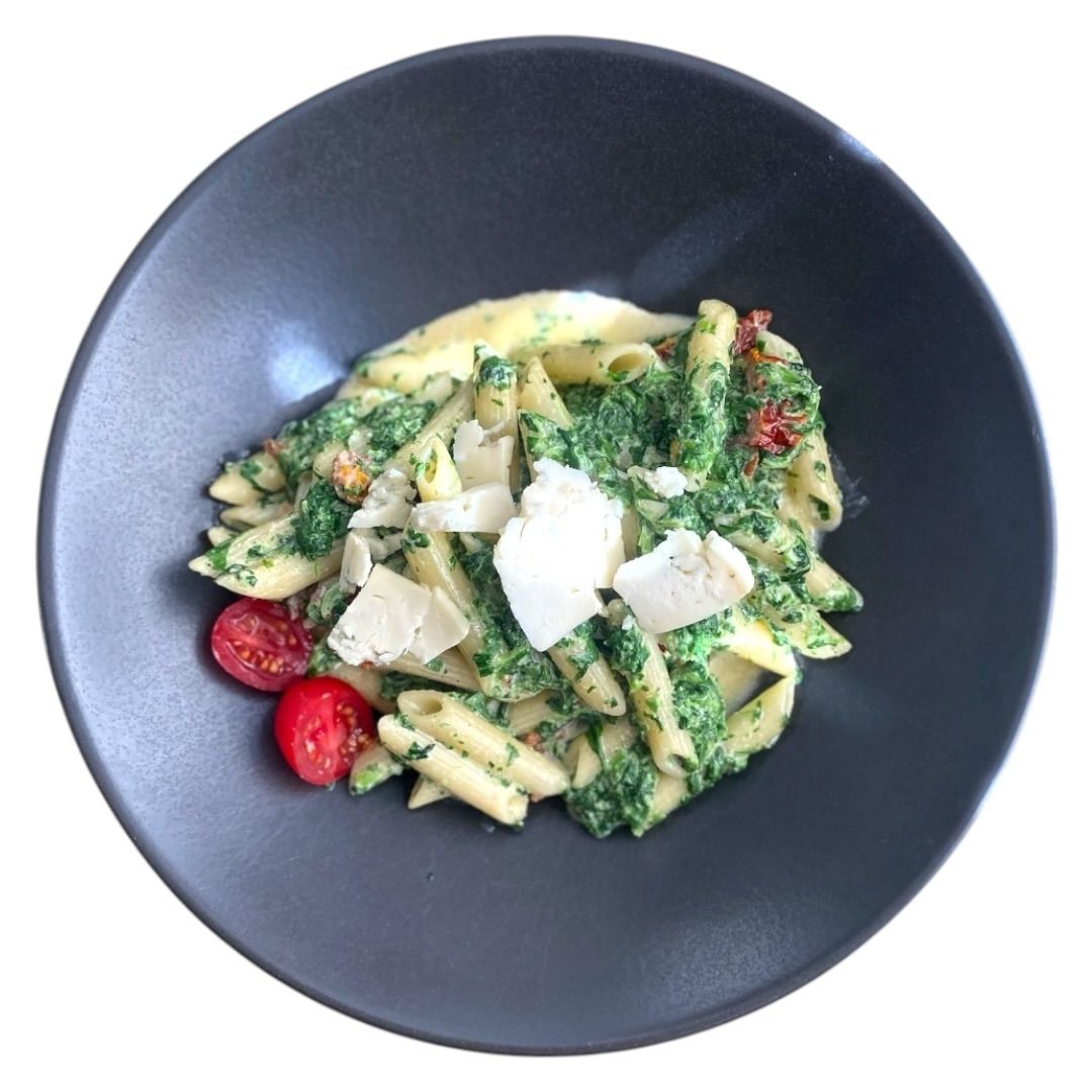  Makaron Spinaci z suszonymi pomidorami