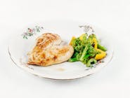 Grilana piletina s povrćem / Grilled chicken with vegetables