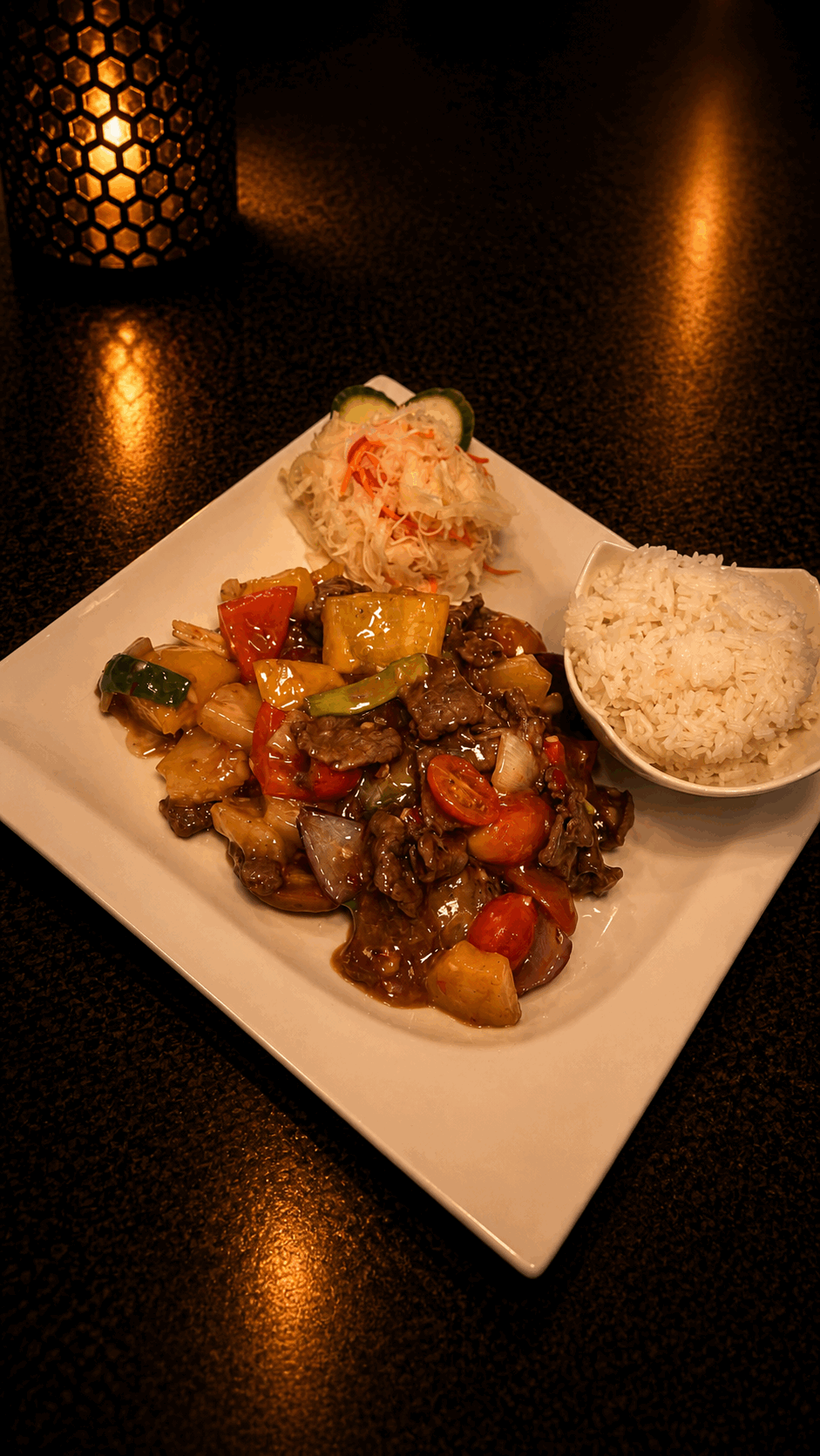 Bò Dứa / Wołowina z ananasem