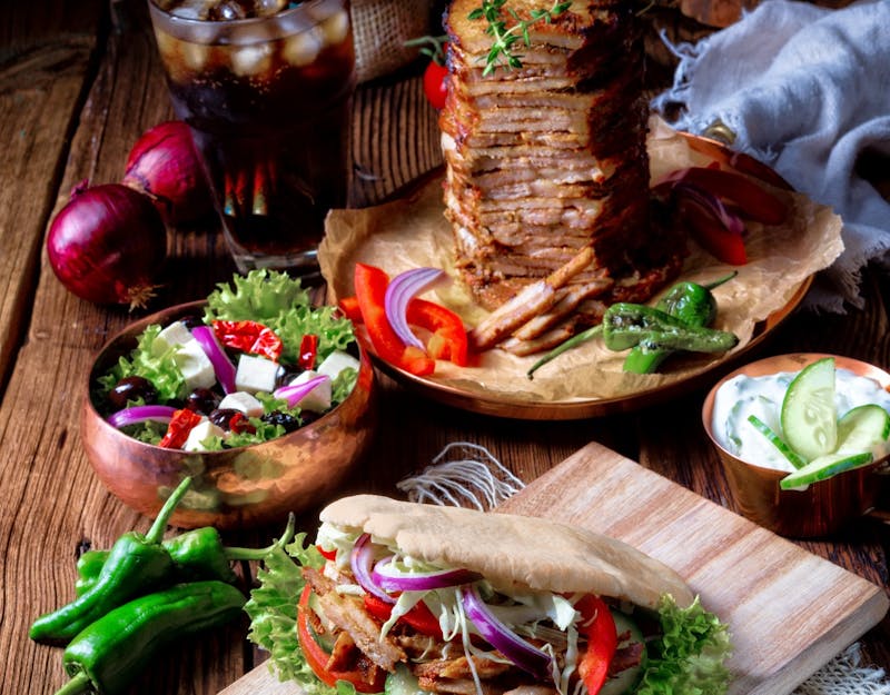 AKCIA Kebab Burger 2 + 1 za 1,70€