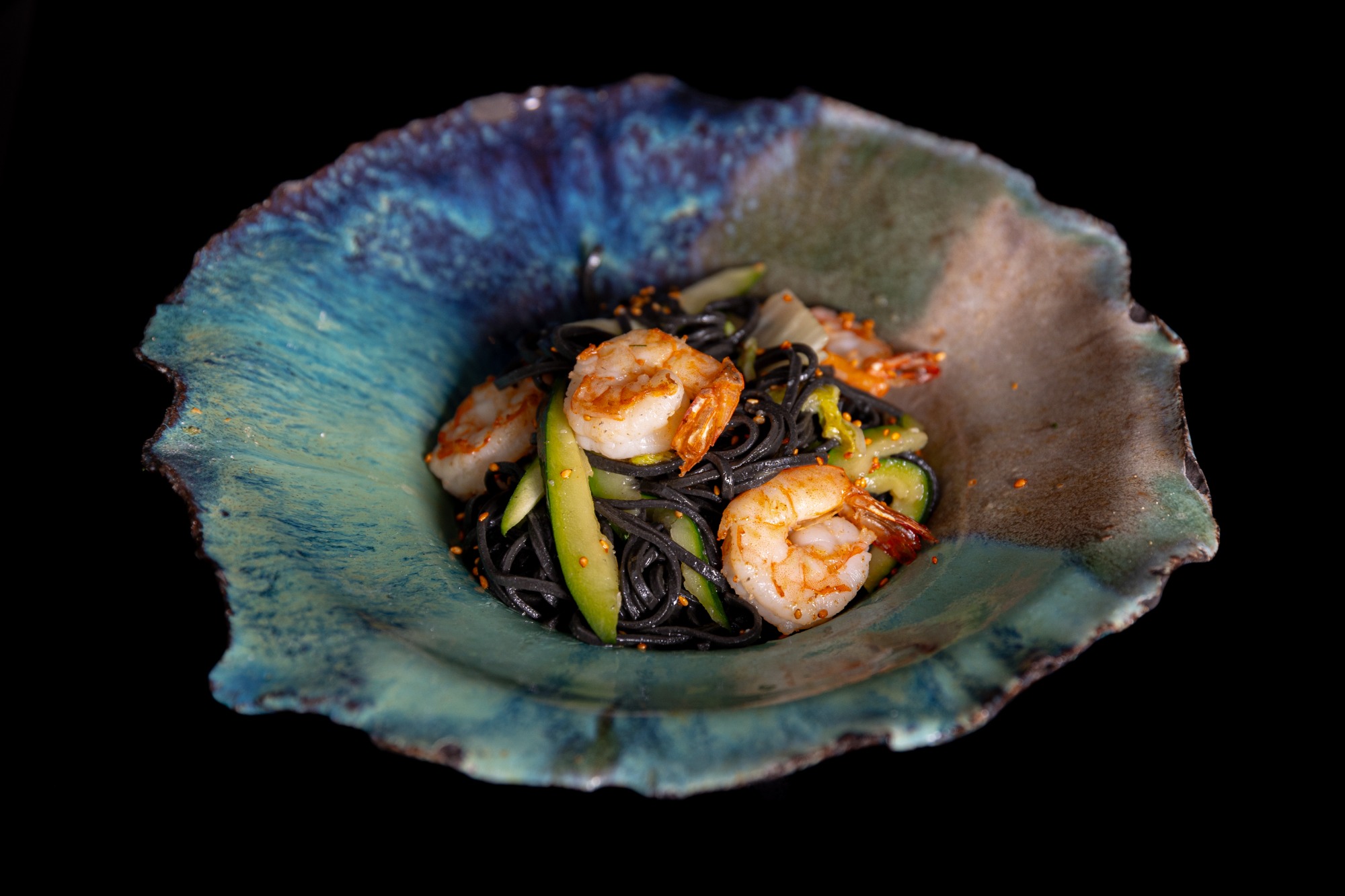 Udon czarny z krewetkami