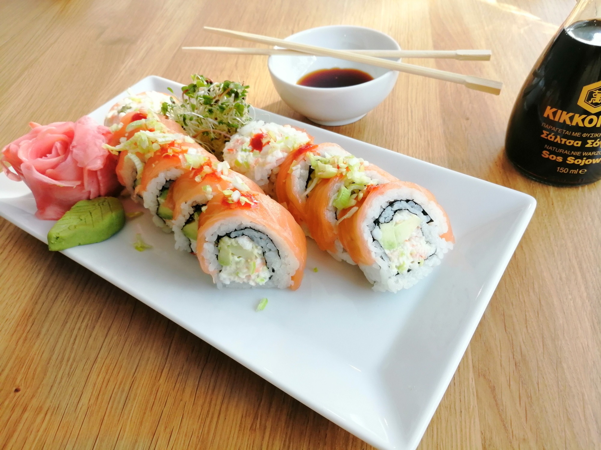 Menu , zamów i zapłać online Fugu Sushi ul. Chodkiewicza 7