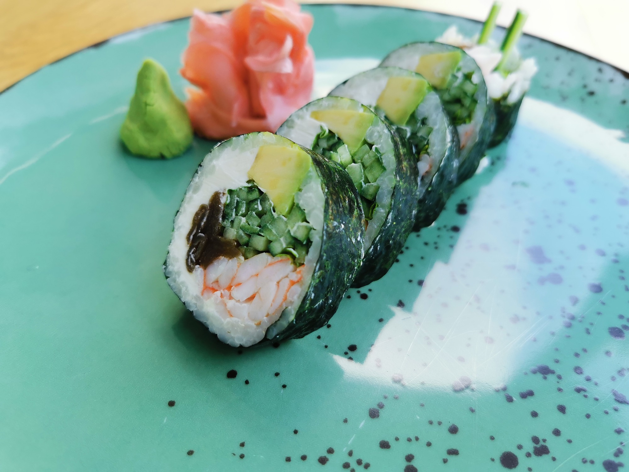 Menu , zamów i zapłać online Fugu Sushi ul. Chodkiewicza 7