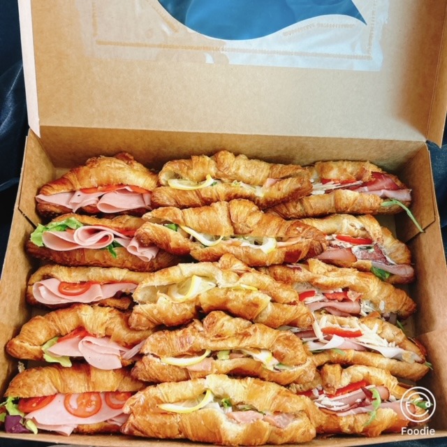 Box rece - varianta 1 - Croissante (15 buc)