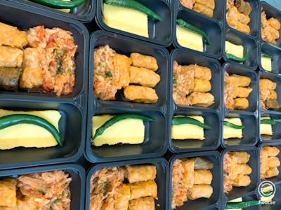 Sarmale cu varza calita, mamaliguta si ardei iute  150/150/200 gr