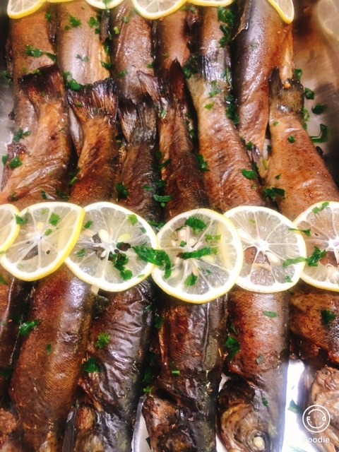 PREPARATE  DIN  CARNE    Pastrav la cuptor ( 10 buc  x 200 gr ) 				 		 