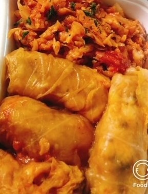 MANCARE GATITA  Sarmale de porc cu varza calita (5 portii) 				