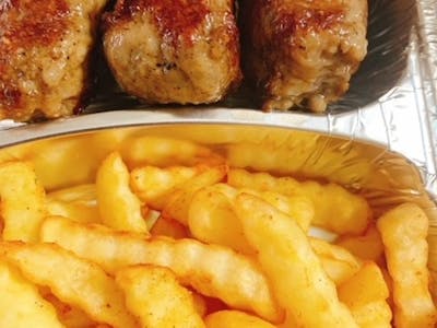 Mititei la gratar ( 4 buc ) cu cartofi prajiti si smustar  100/200/20