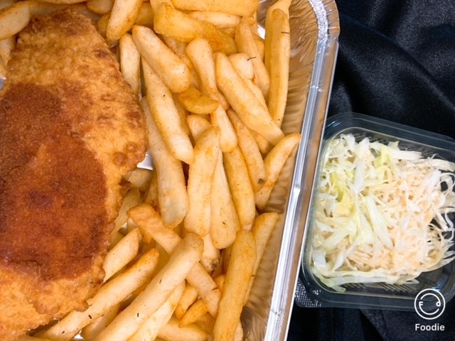 Gordon bleau cu cartofi prajiti si salata de varza 100/200/100