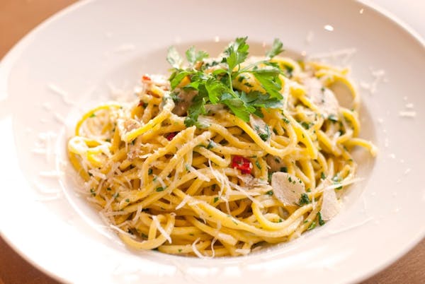 Spaghetti aglio, olio e peperoncino (300g)