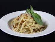 Spaghetti a'la Carbonara  (ze śmietaną)