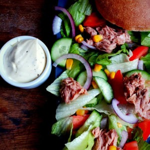 Sałatka z tuńczykiem