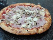22. Pizza Toscana (1,7) 500g