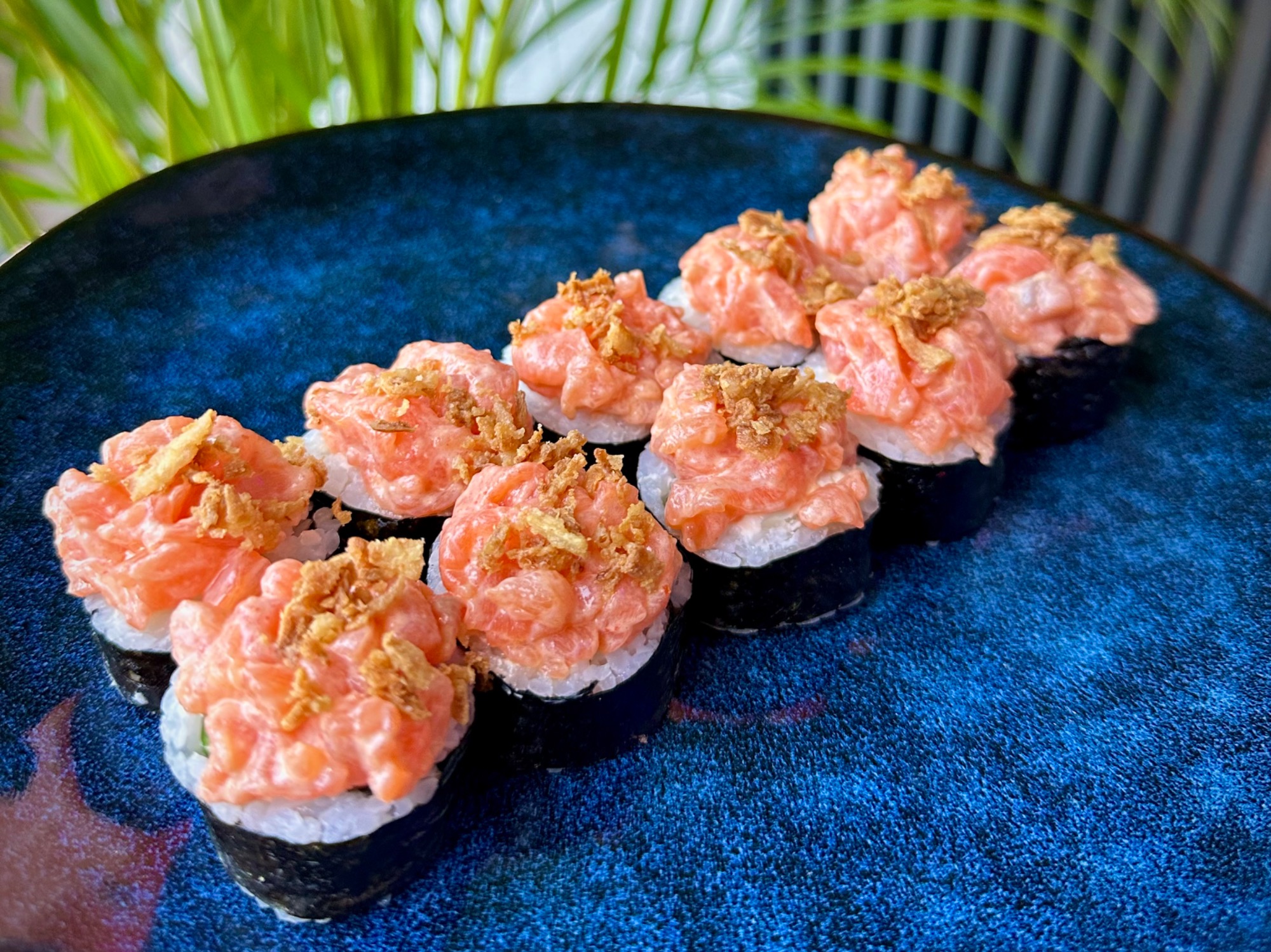 Tatar Łosoś Roll [5 szt.]