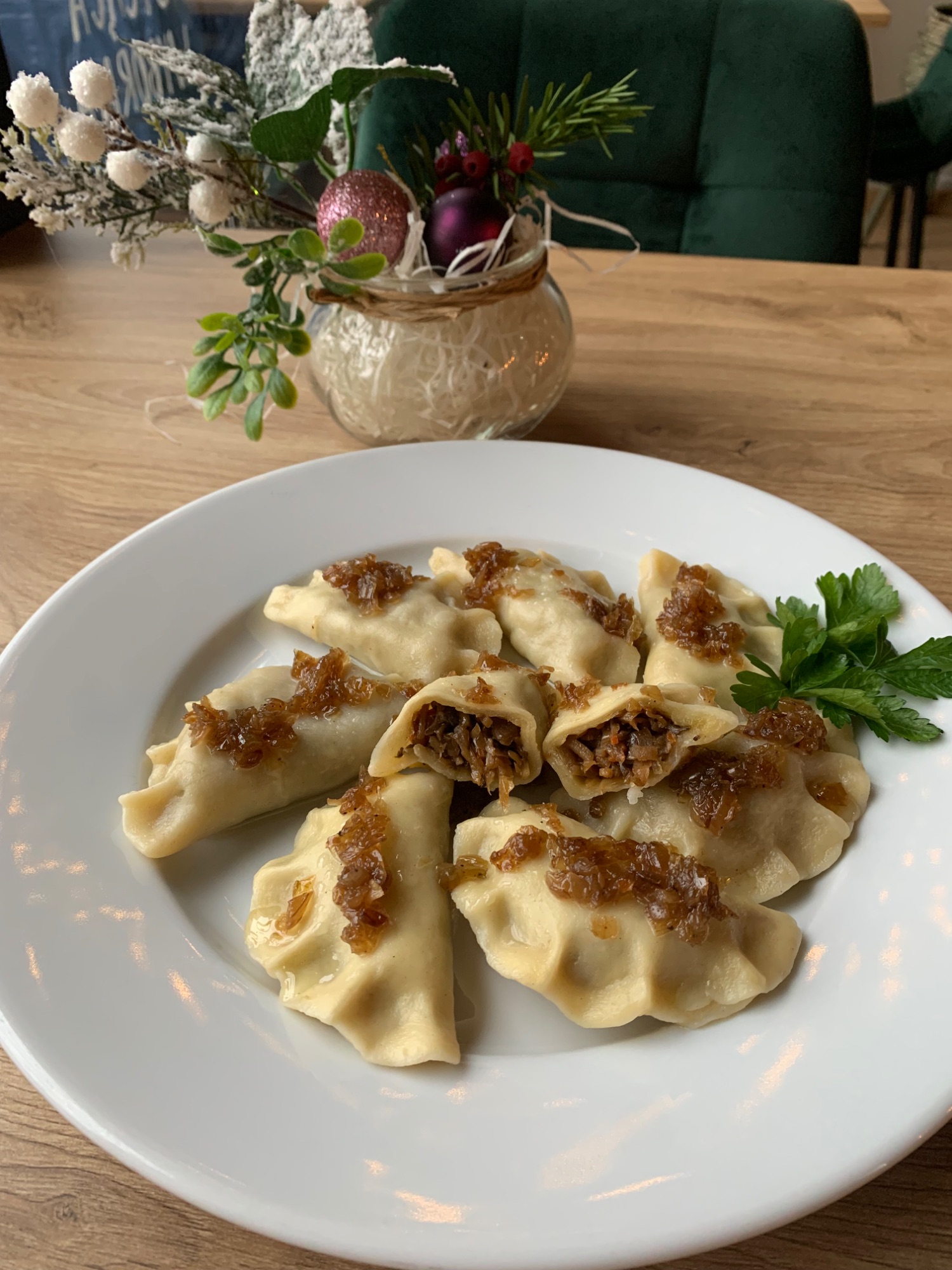 Pierogi z kapustą i grzybami