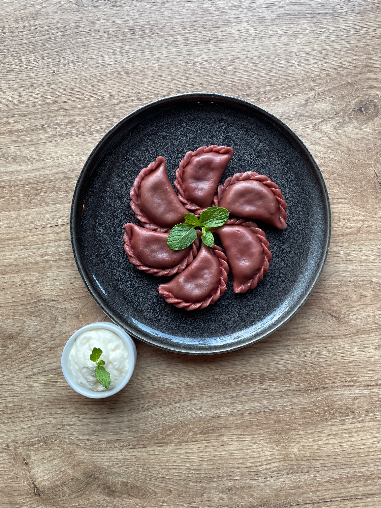 Pierogi z jagodą i mascarpone