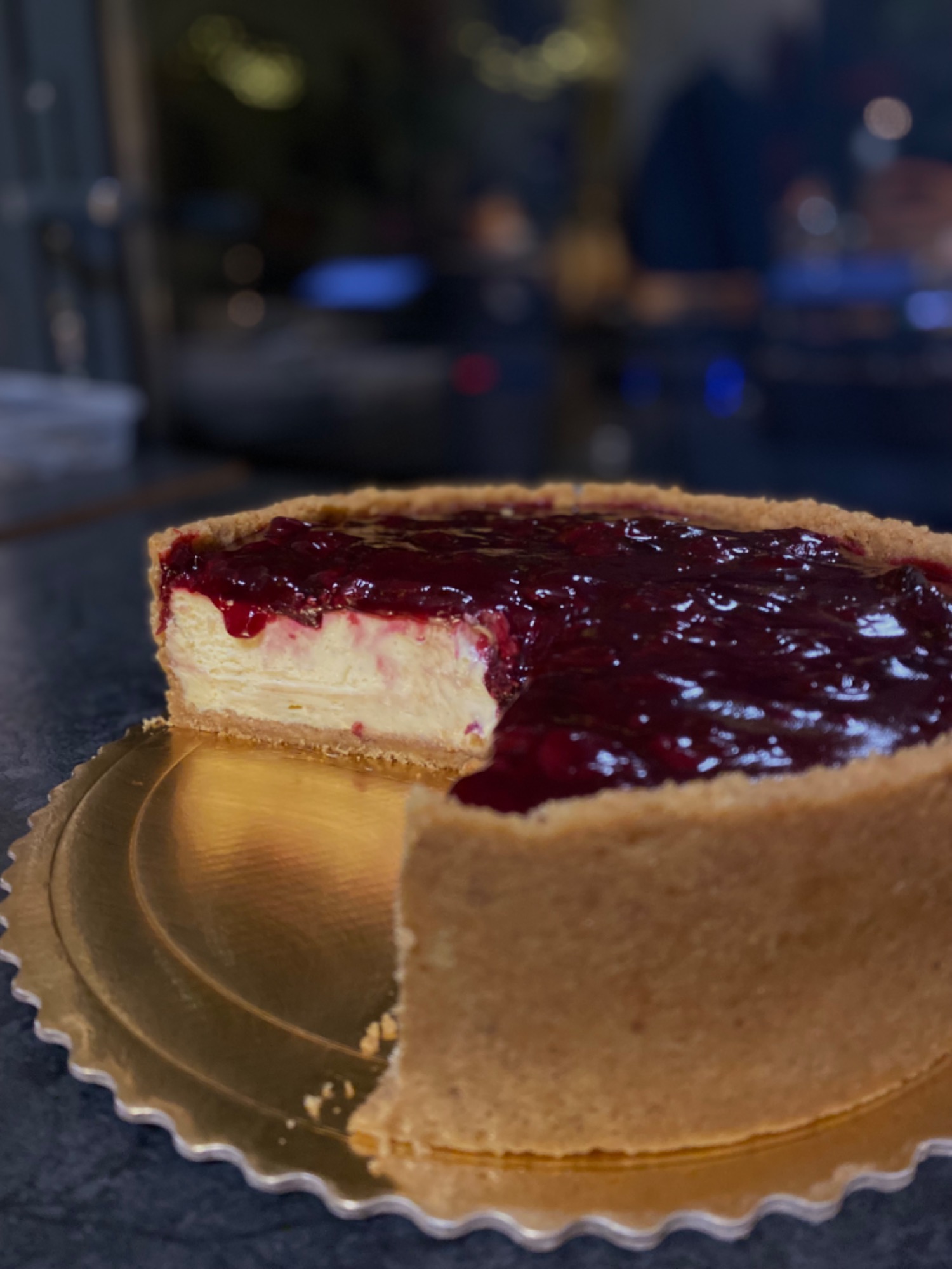 Sernik nowojorski z wiśnią