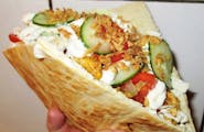 Kebab w bułce GREKO