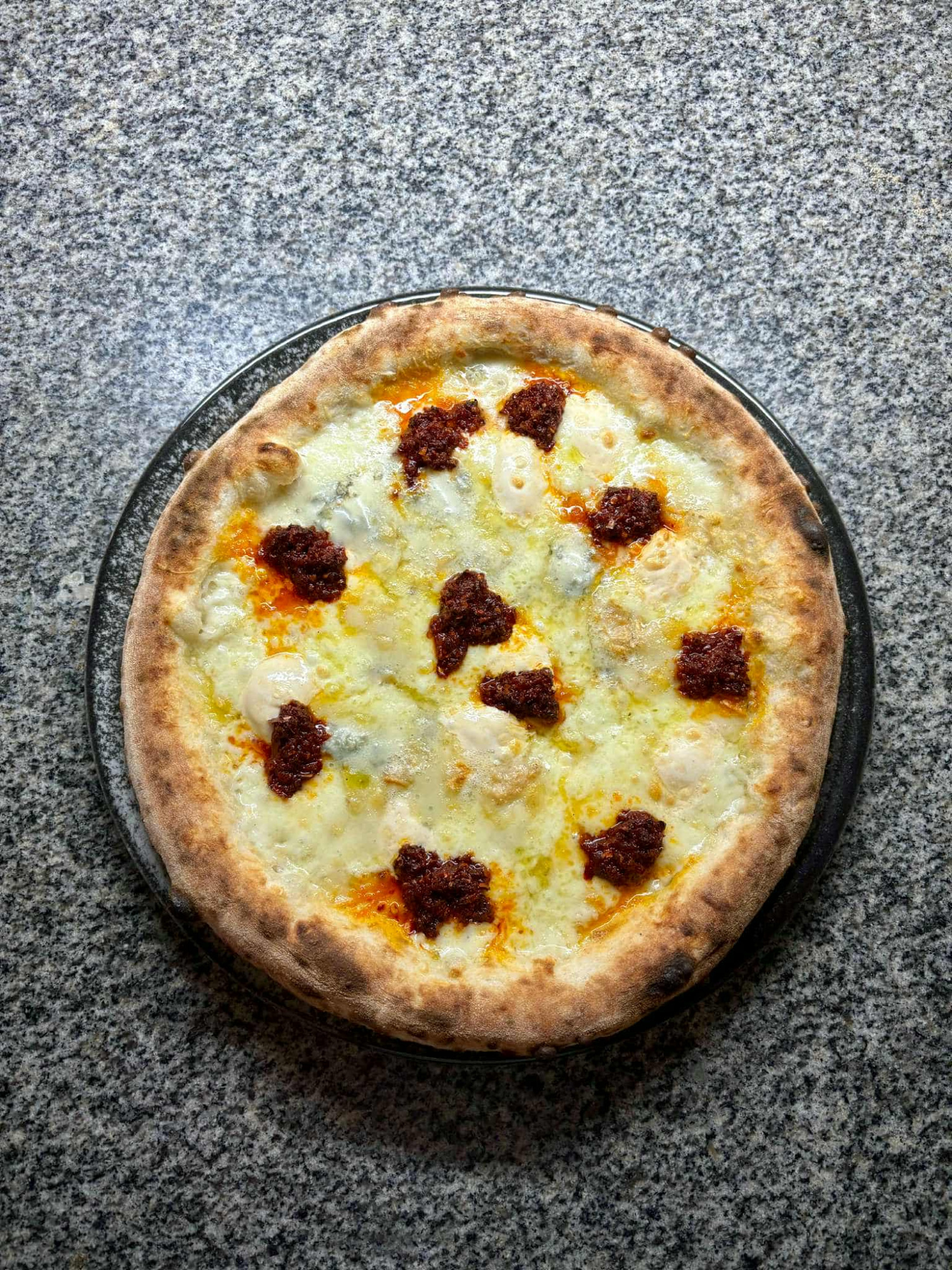N.6. Nduja Quatro Formaggi Bianca