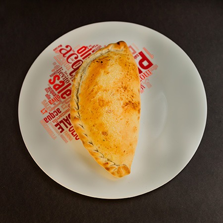 CALZONE MIĘSNE