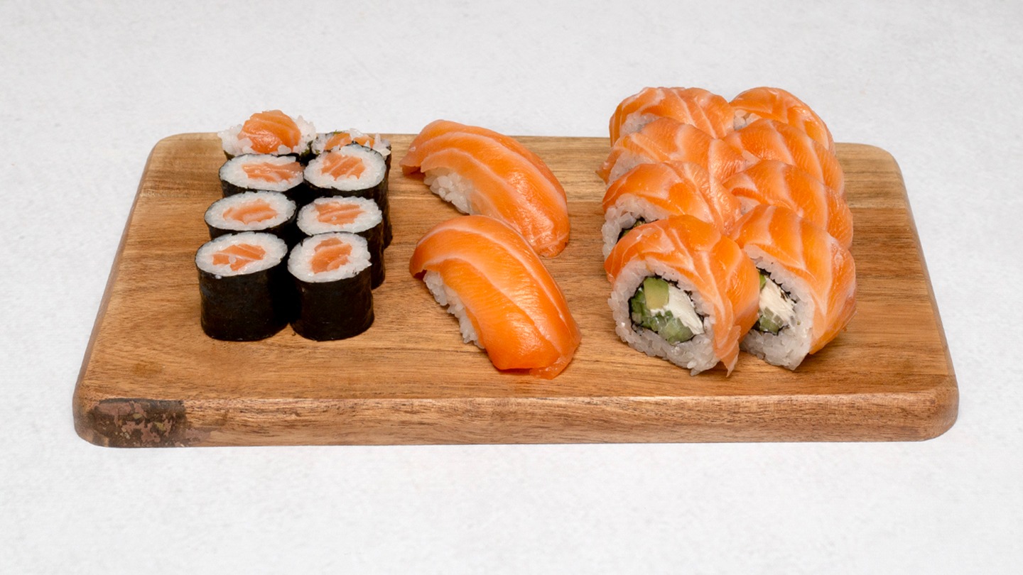 ZESTAW ŁOSOSIOWY (18 szt.)