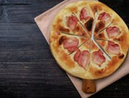 29. Pizza posúch s cesnakom a slaninou