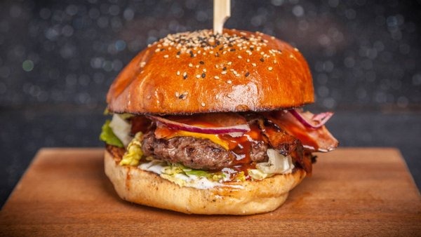 Hovädzí BBQ burger