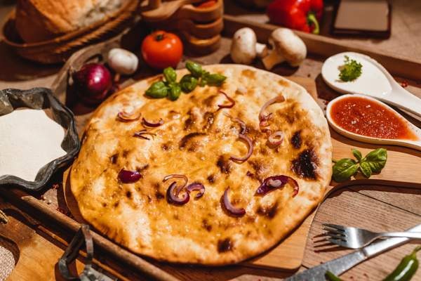 FOCACCIA CU PARMEZAN/  PARMESAN FOCACCIA