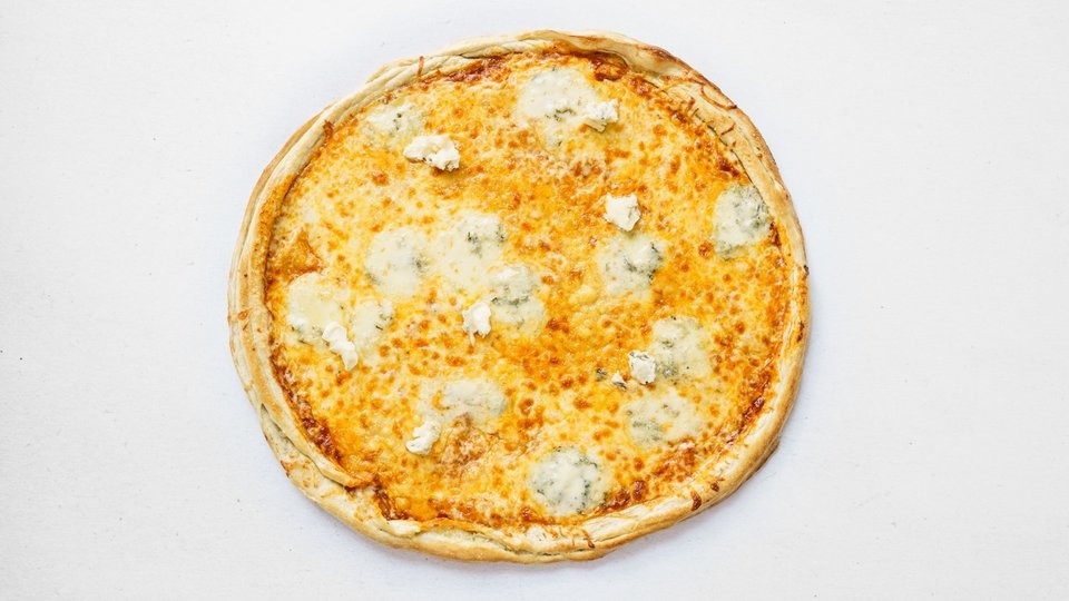 Pizza 4 formaggi