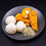 Panierowane fileciki z kurczaka z ryżem