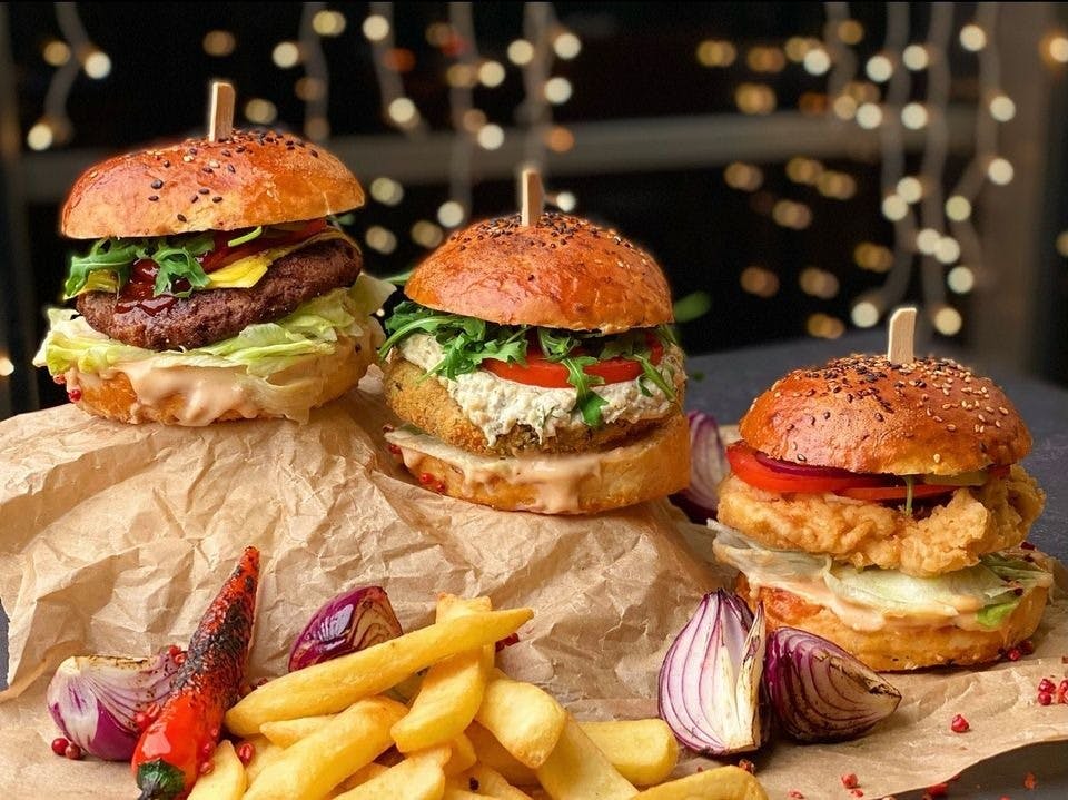 WEEKEND BURGEROWY