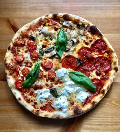 Pizza Quattro Stagioni (4 pory roku) 40 cm