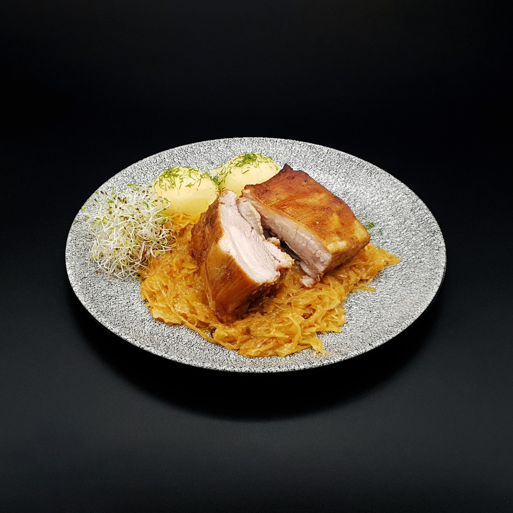 Pieczone żeberka, na kapuście 