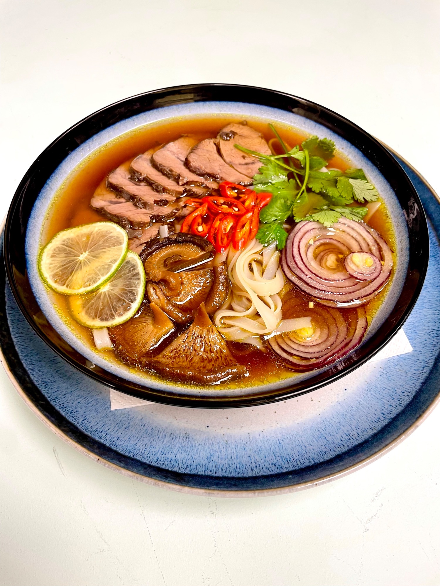 Rozgrzewająca zupa PHO