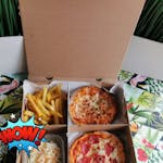 Lunch Box 1 - 2x pizzerinka jednoskładnikowa z naszego menu do wyboru, frytki i surówka / składnik wpisujemy w uwagach/